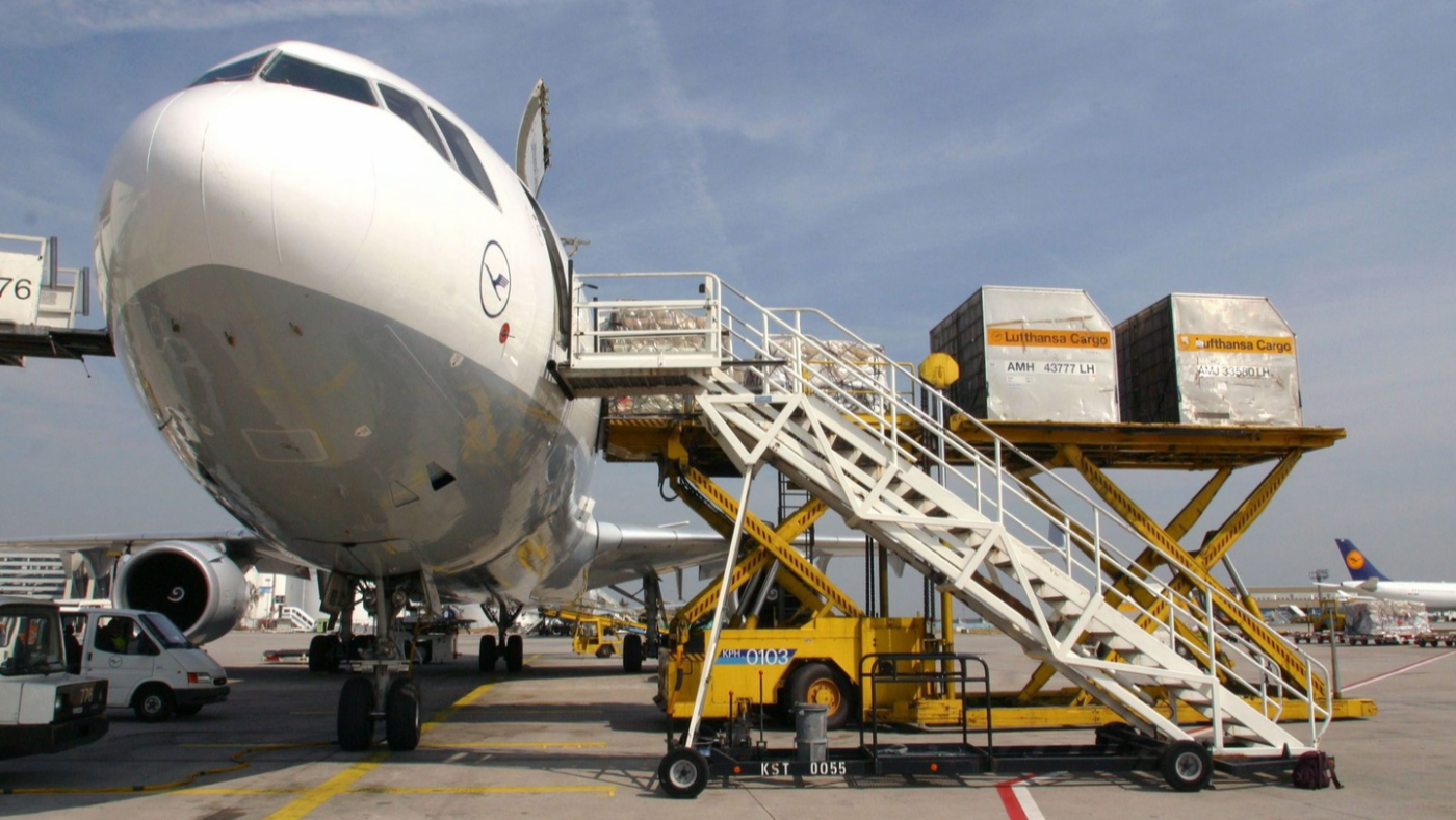 IATA reports global air cargo demand rose in October